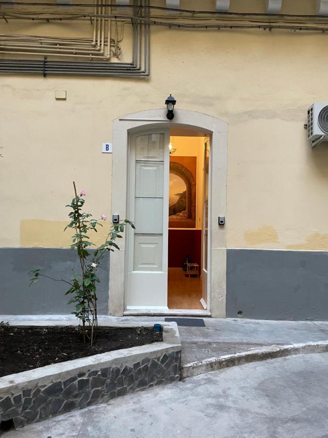 Bovio Prestige Apartments Катания Экстерьер фото